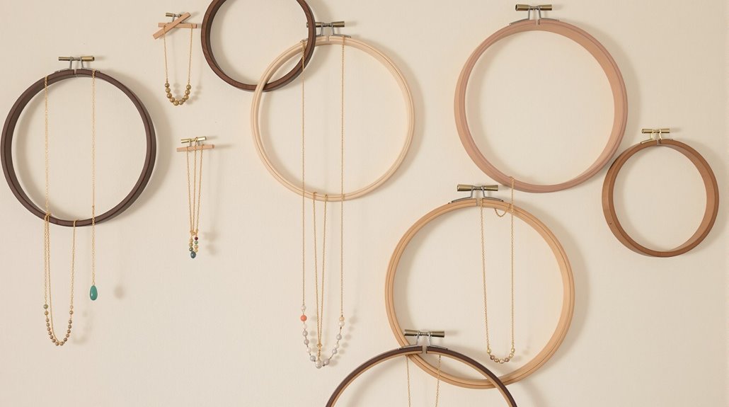 artistic embroidery hoop display